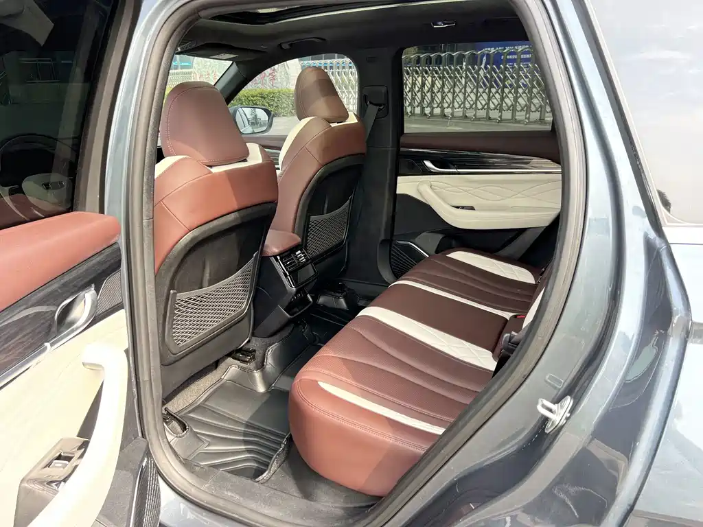 Geely Xingyue L 2023 — фото 14