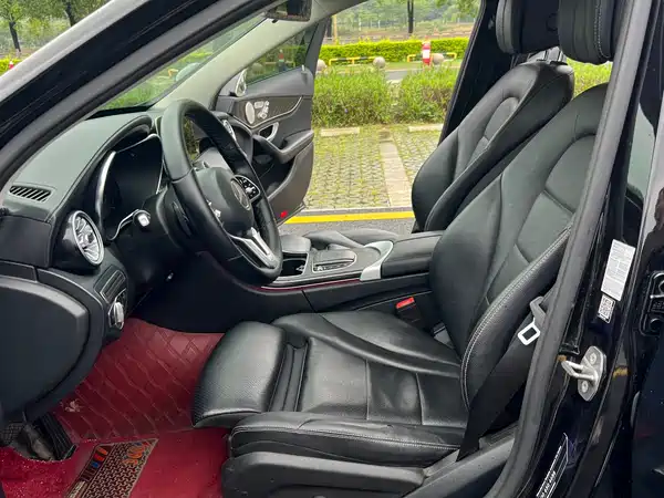 Mercedes-Benz C-Class 2019