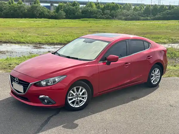 Mazda 3 Axela 2014