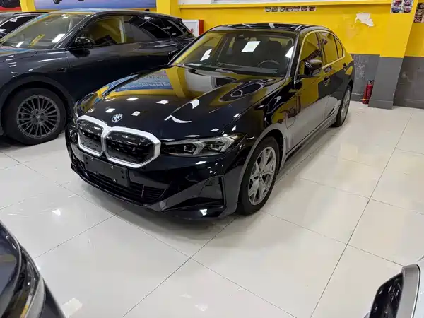 BMW i3 2022