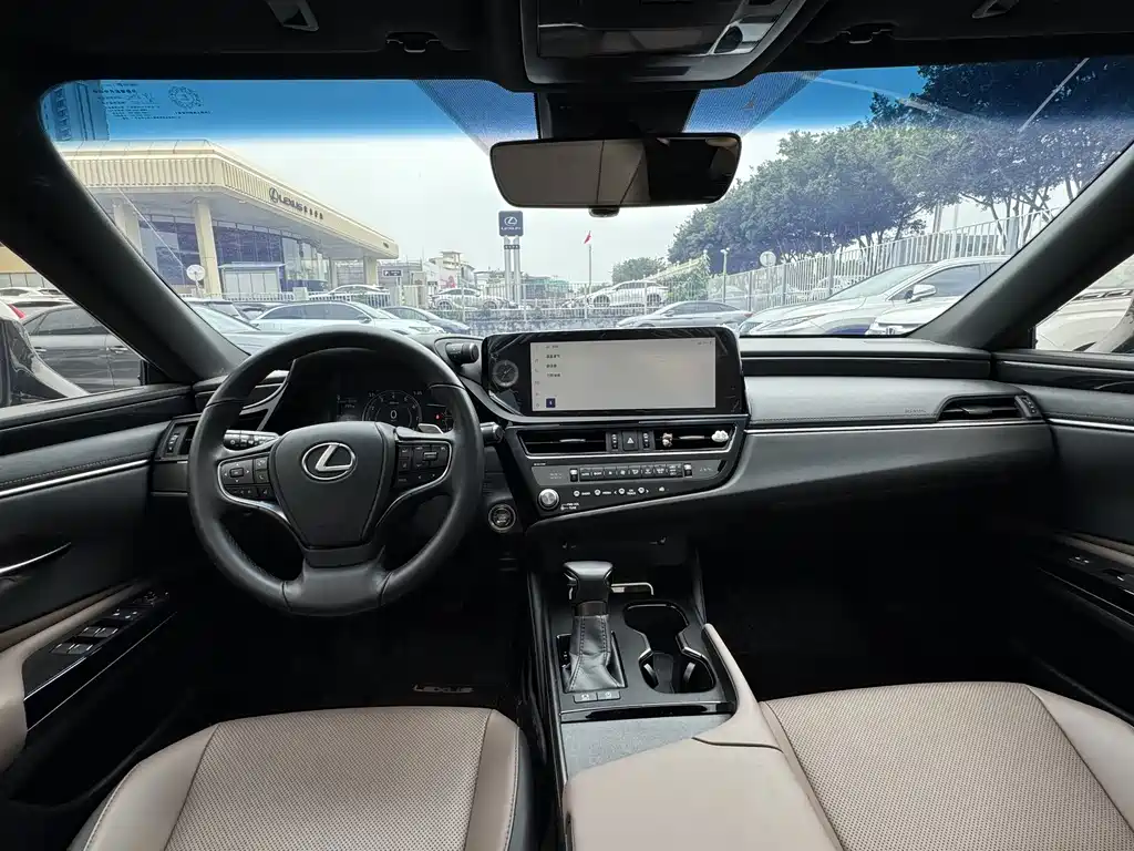Lexus ES 2023 — фото 10