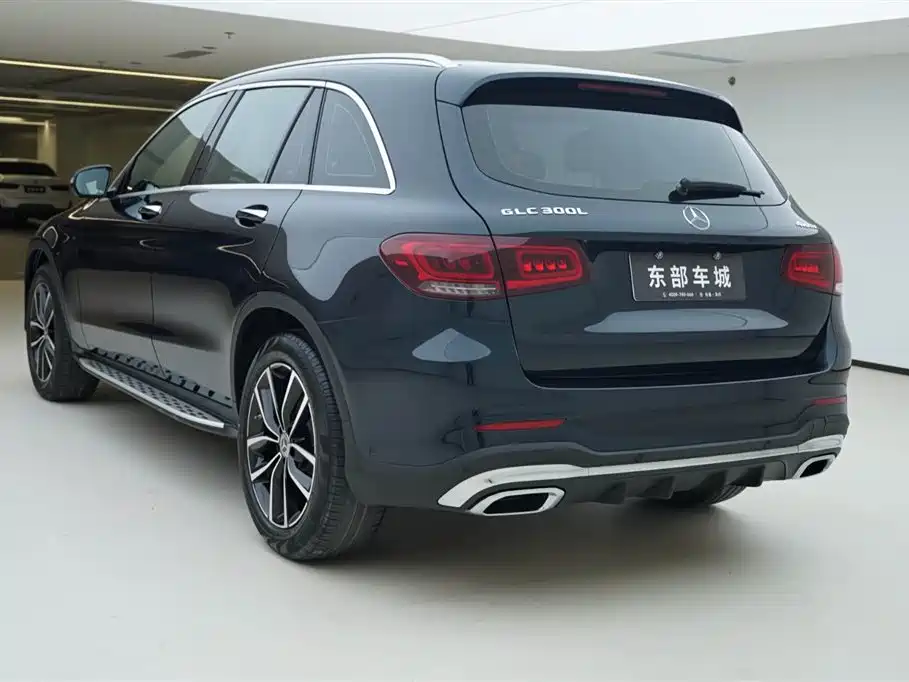 Mercedes-Benz GLC 2022 — фото 4