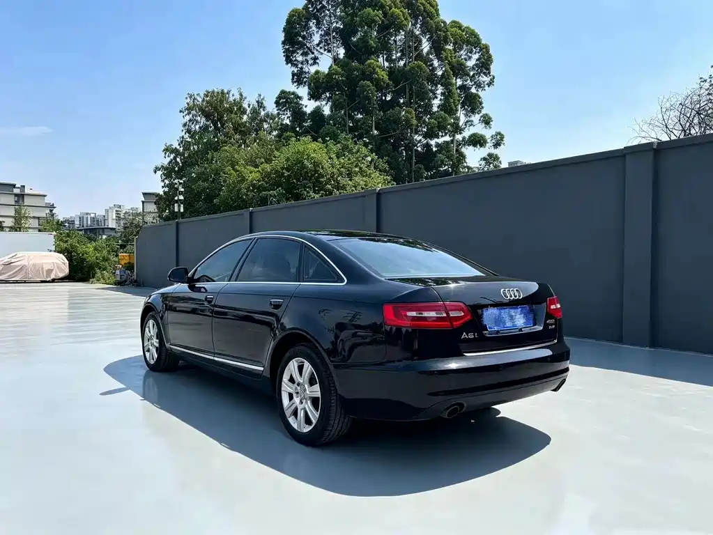 Audi A6L 2010
