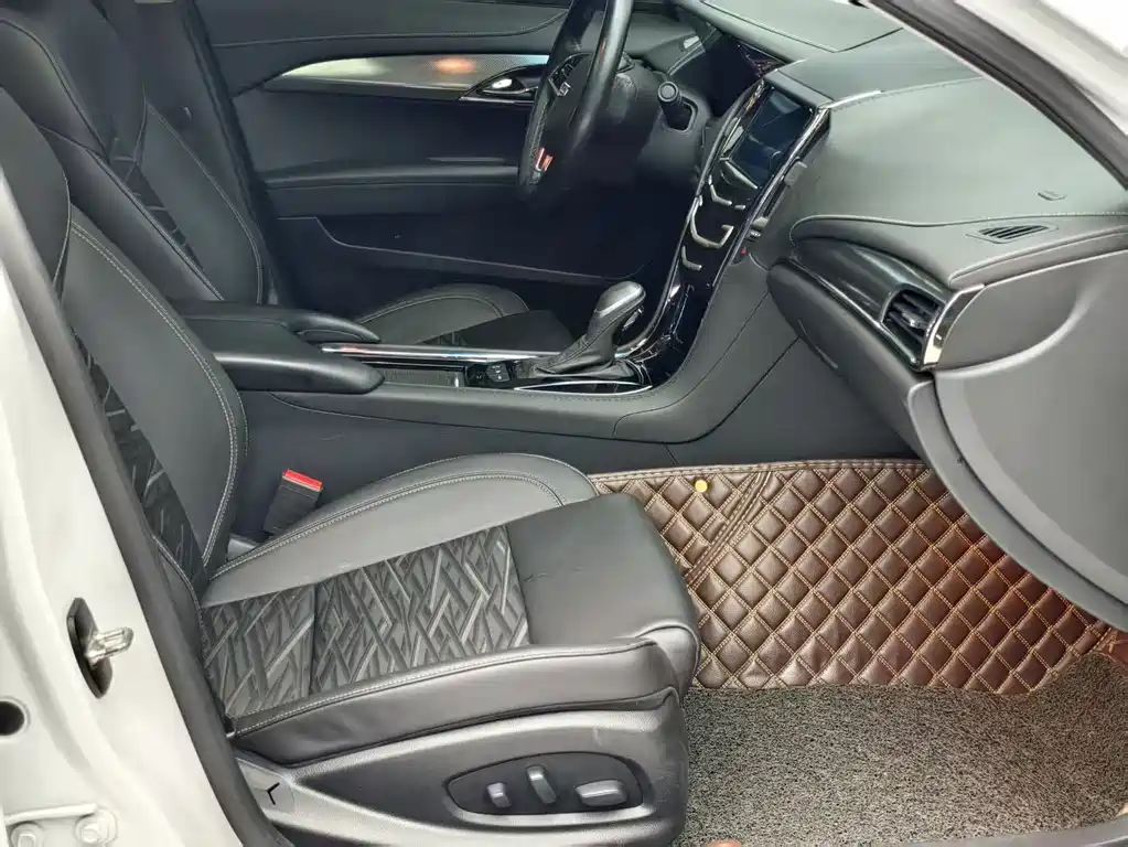 Cadillac ATS-L 2019 — фото 13