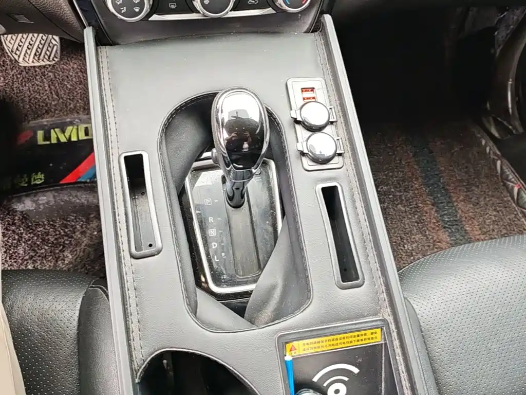 Nissan Sylphy 2019 — фото 14