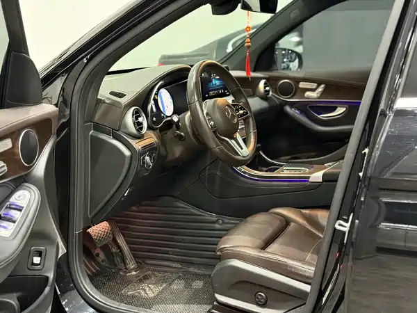 Mercedes-Benz GLC 2020
