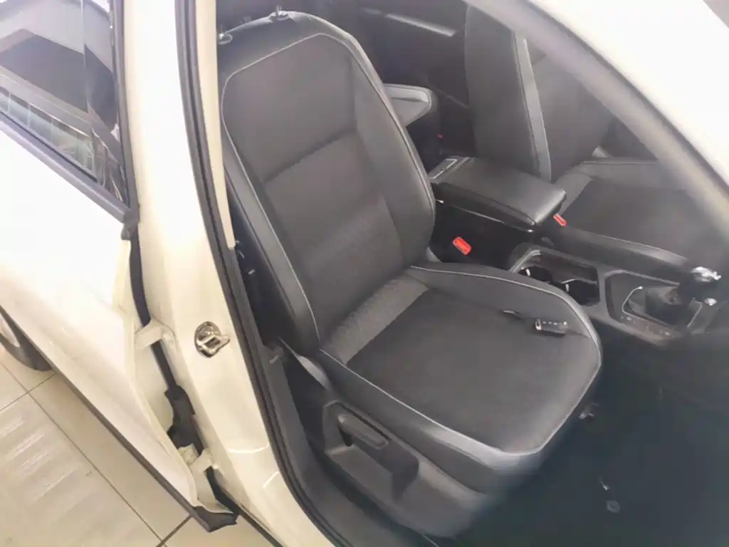 Volkswagen Tiguan L 2018 — фото 25