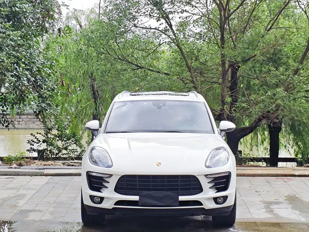 Porsche Macan 2018 — фото 2