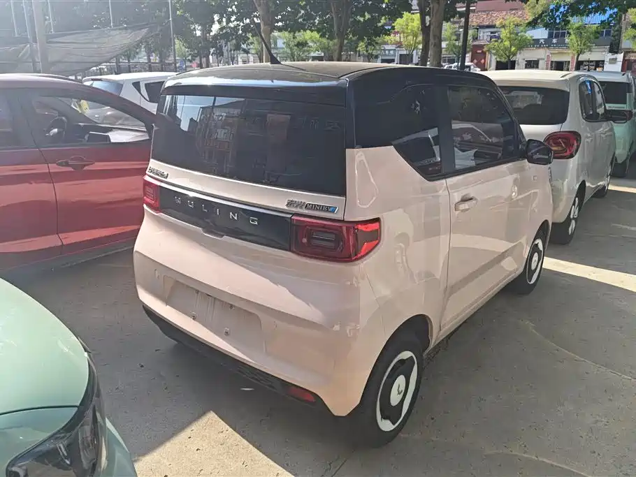 Wuling MINIEV 2021