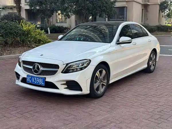Mercedes-Benz C-Class 2021