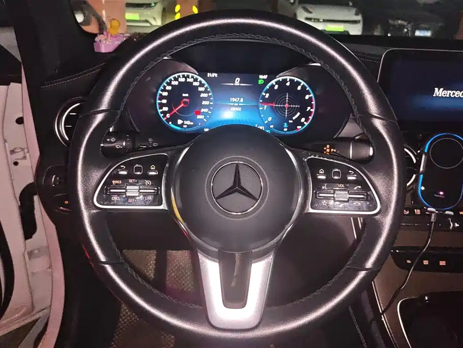Mercedes-Benz GLC 2019 — фото 15