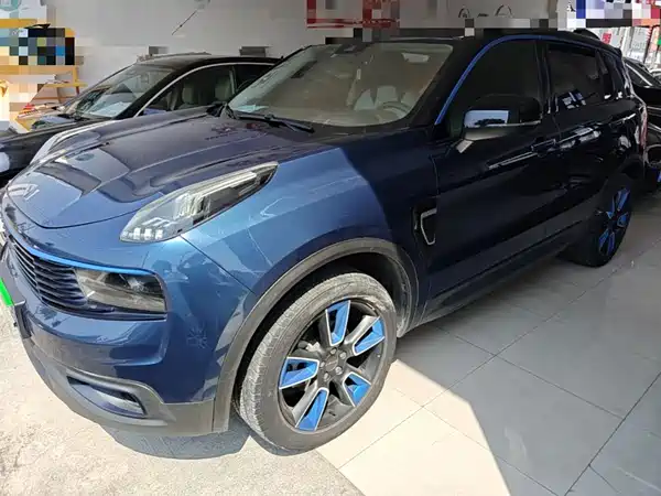 Lynk & Co 01 2019