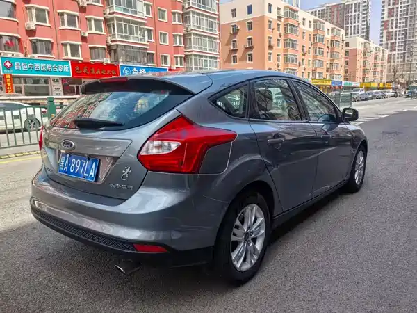Ford Focus 2012