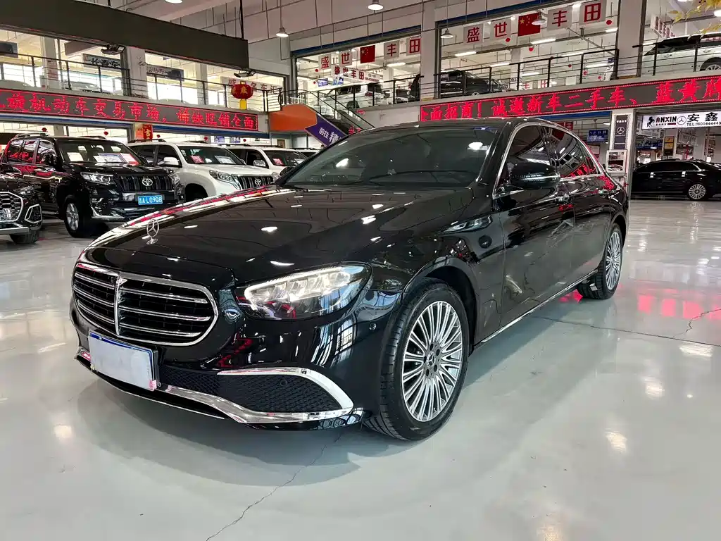 Mercedes-Benz E-Class 2021 — фото 1
