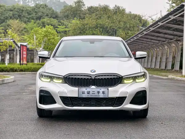 BMW 3 Series 2022