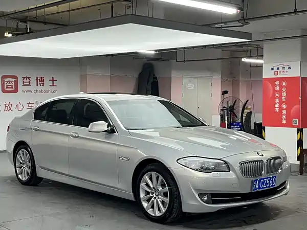 BMW 5 Series 2011