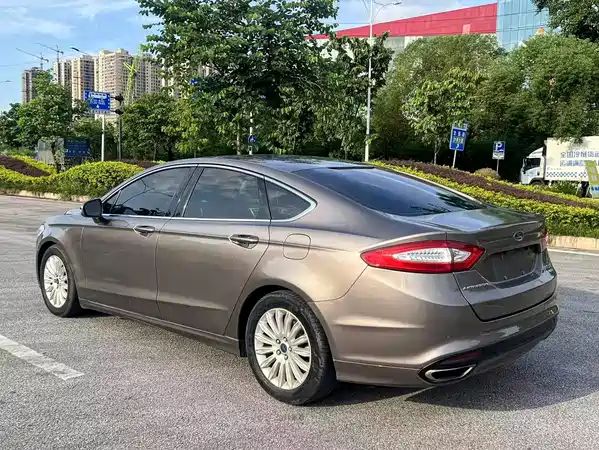 Ford Mondeo 2014