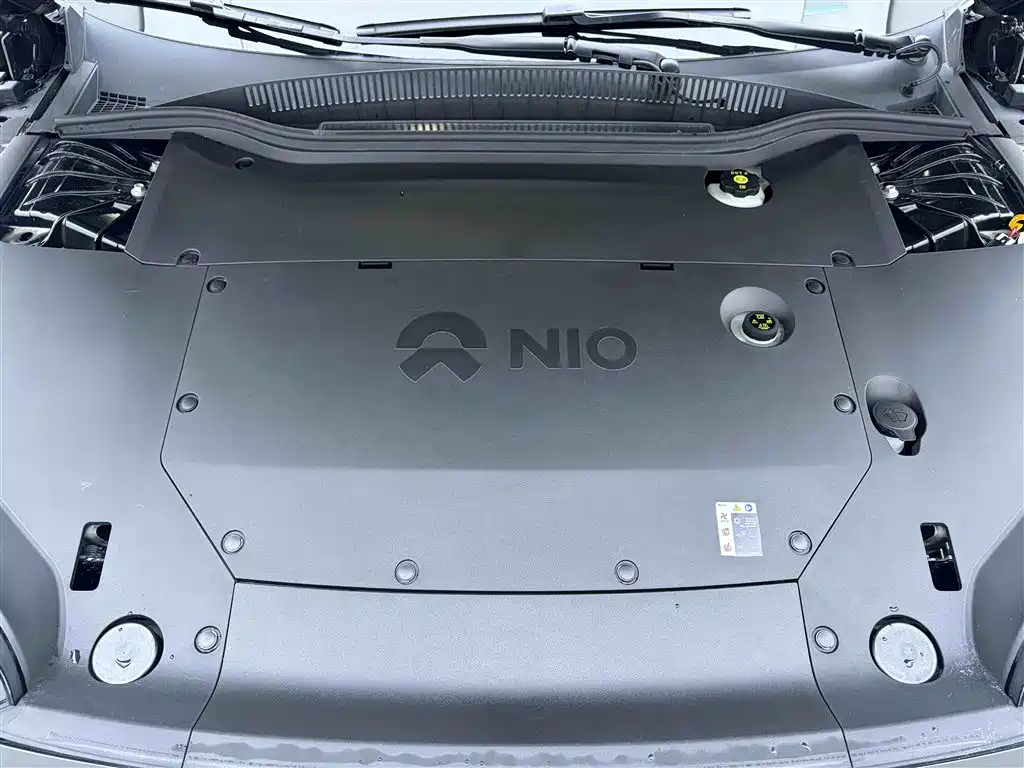 NIO ET5T 2025 — фото 11