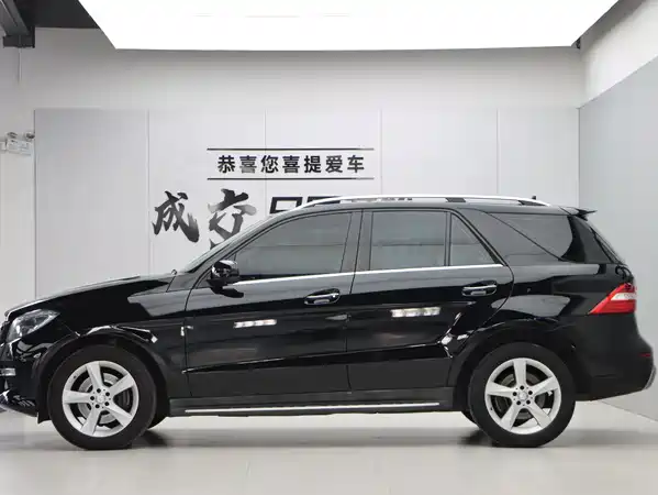 Mercedes-Benz M-Class 2014
