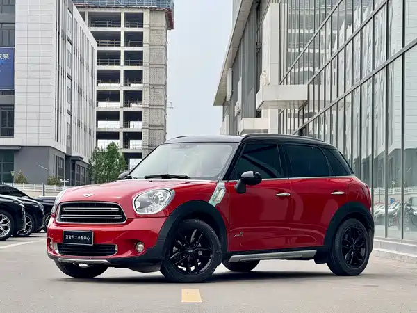 MINI Countryman 2015