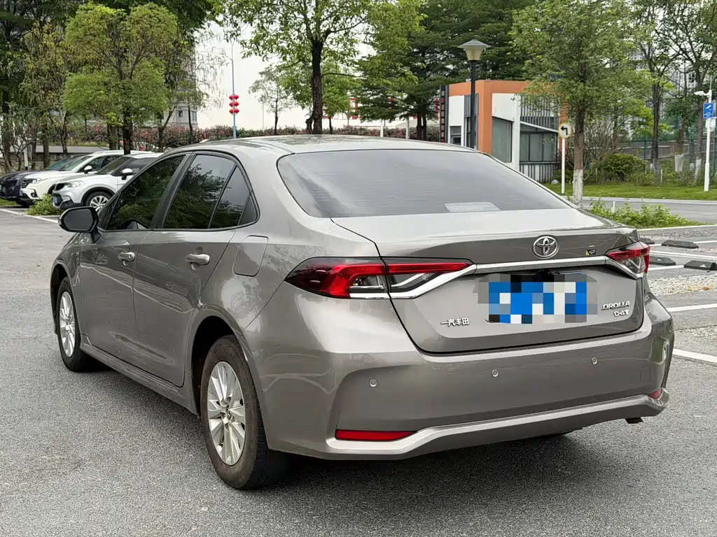 Toyota Corolla 2020 — фото 11