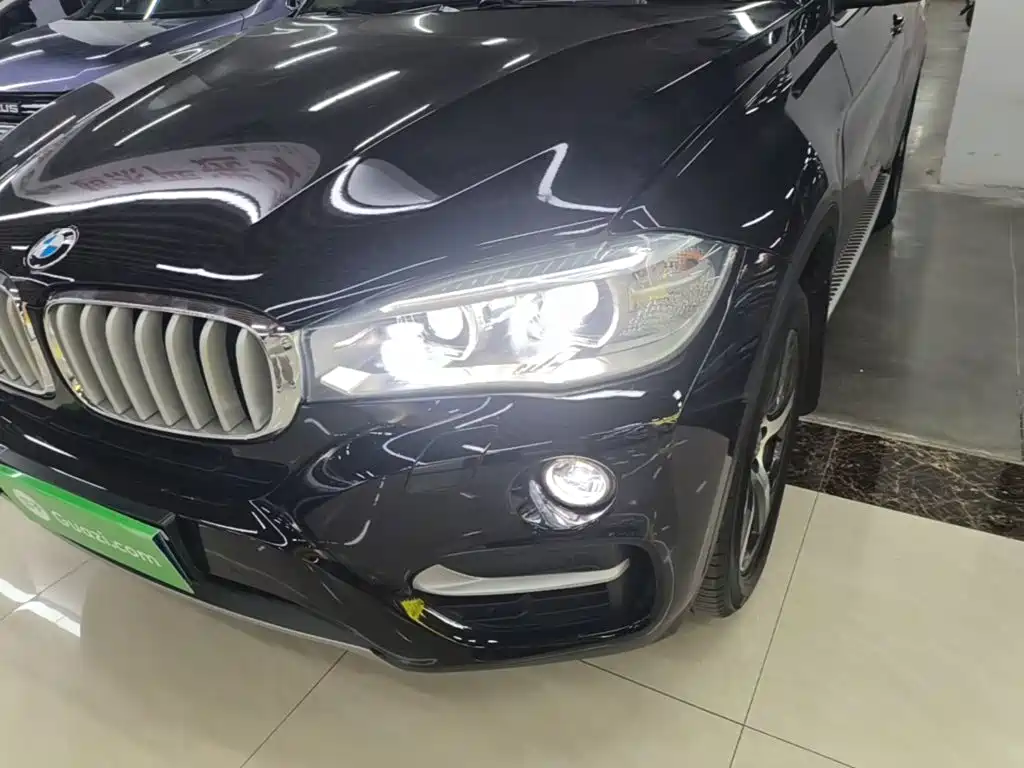 BMW X6 2015 — фото 24