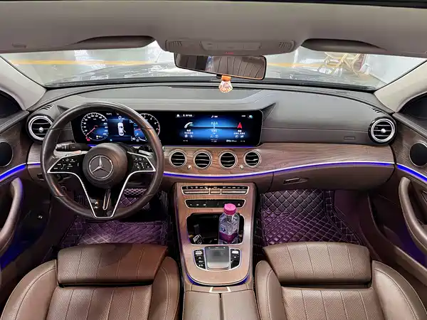 Mercedes-Benz E-Class 2023