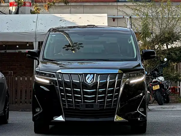 Toyota Alphard 2018