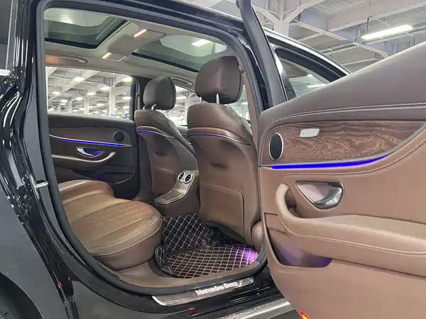 Mercedes-Benz E-Class 2023