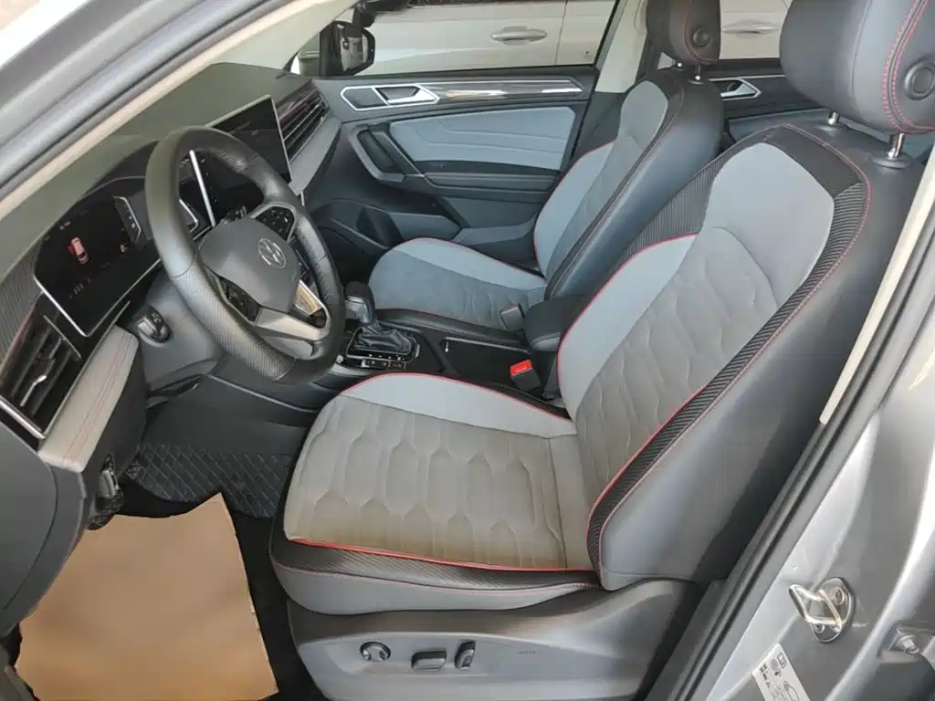 Volkswagen Tiguan L PHEV 2021 — фото 15