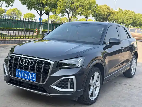 Audi Q2L 2022