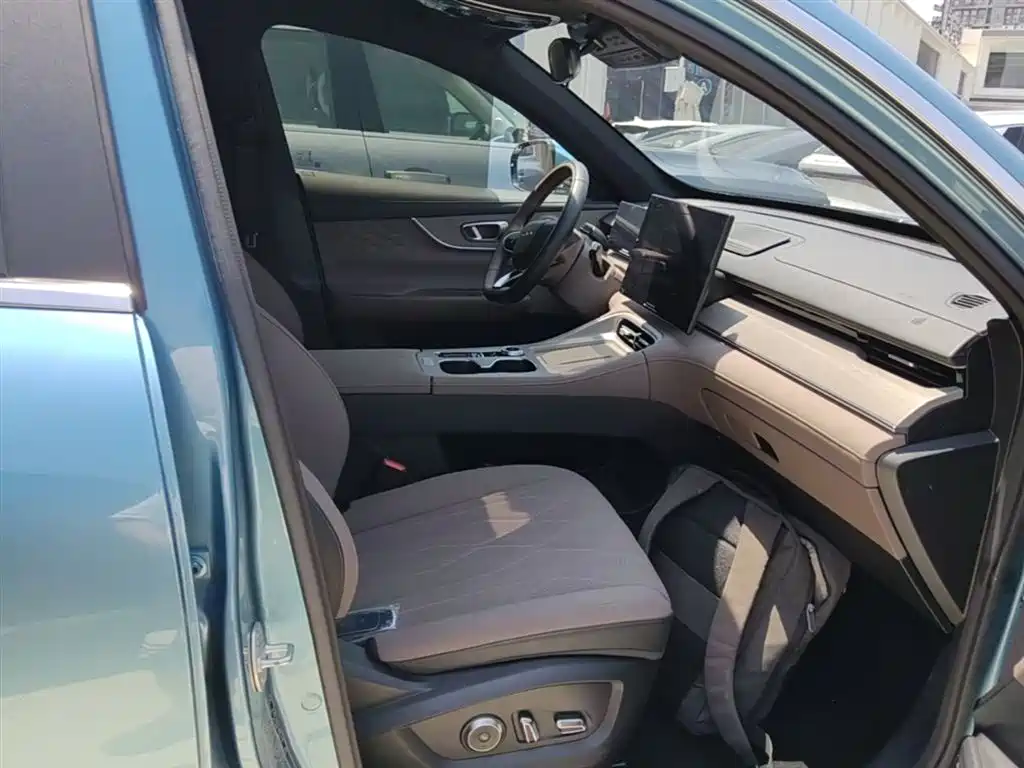 Chery Tiggo 8 PLUS C-DM 2024 — фото 25