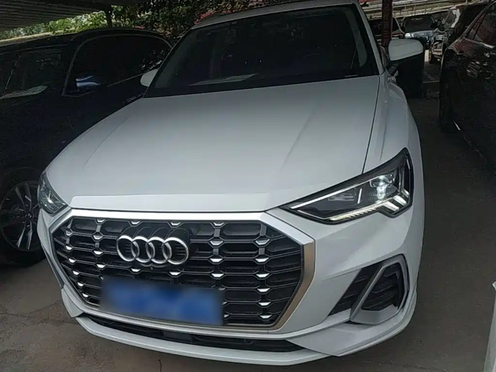 Audi Q3 2021