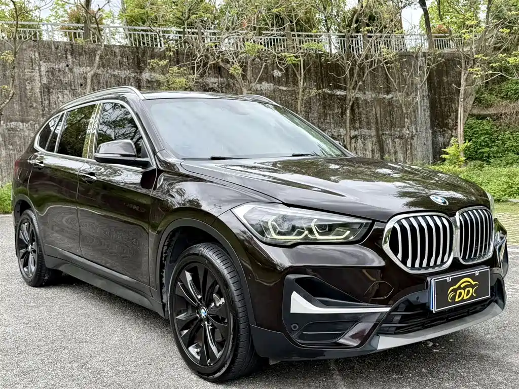BMW X1 2020 — фото 3