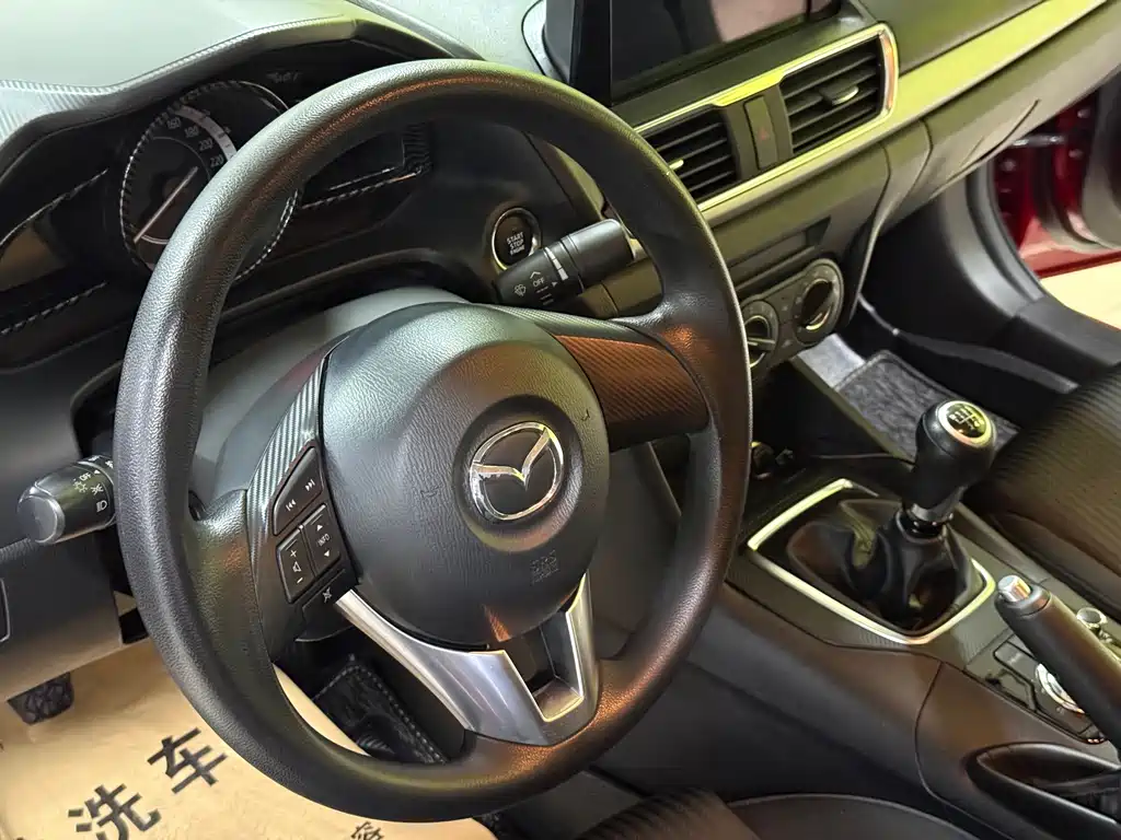 Mazda 3 Angkesela 2015 — фото 16
