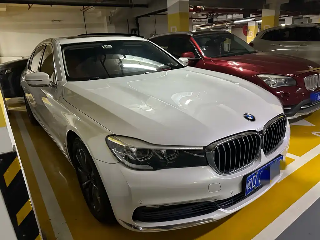 BMW 7 Series 2016 — фото 3