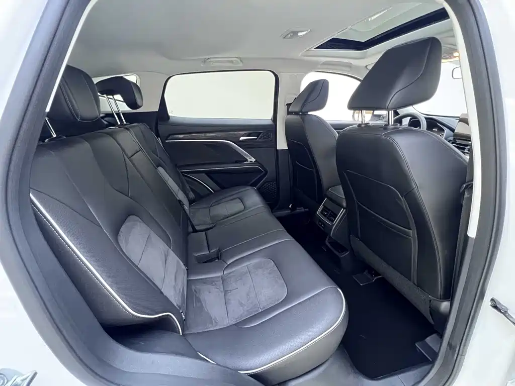 Haval H6 2023 — фото 20