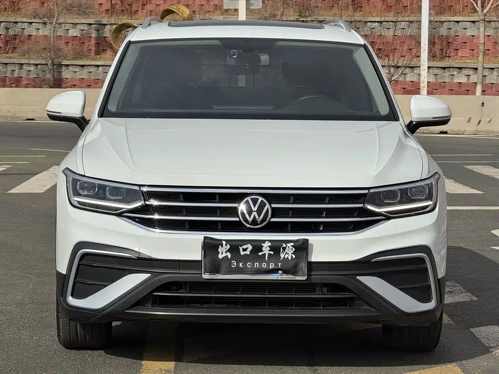 Volkswagen Tiguan L 2022 — фото 3