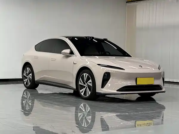 NIO ET5 2024