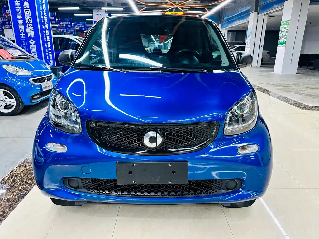 smart Fortwo 2018 — фото 8