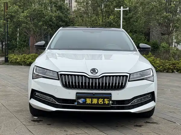 Skoda Superb 2024