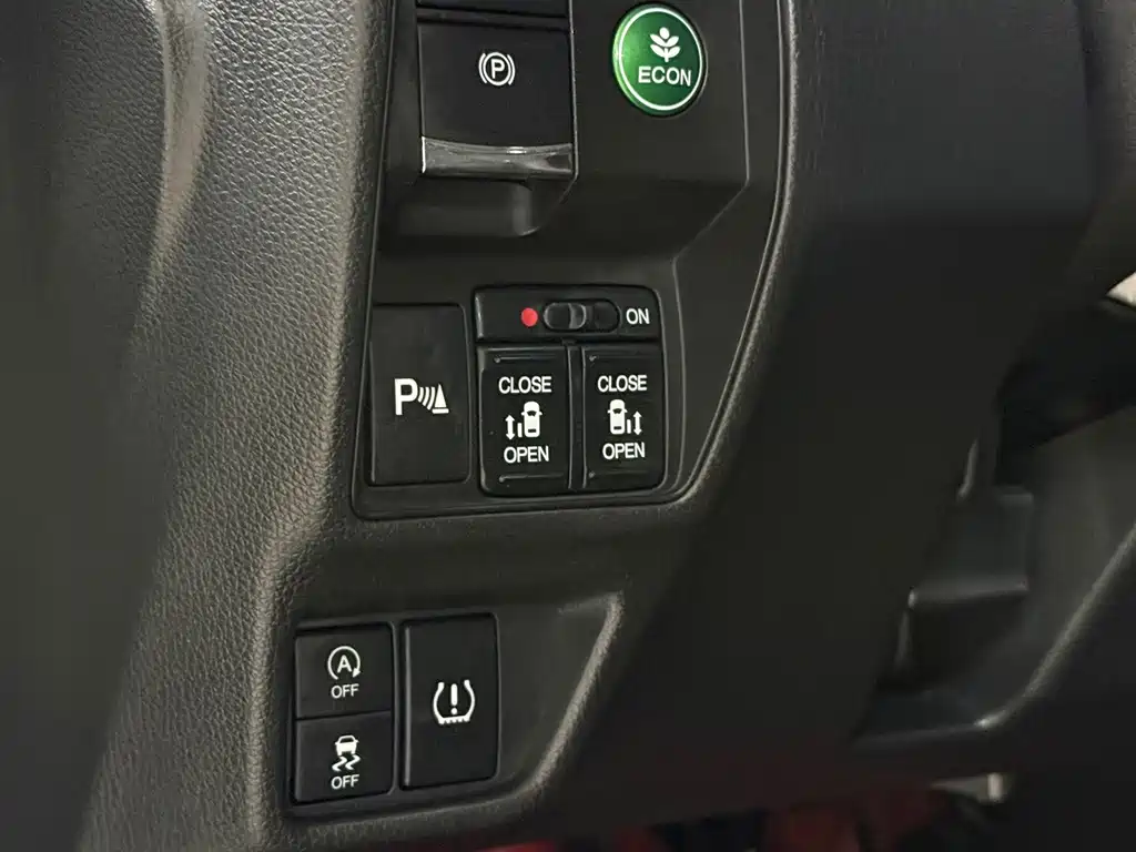 Honda Odyssey 2019 — фото 21