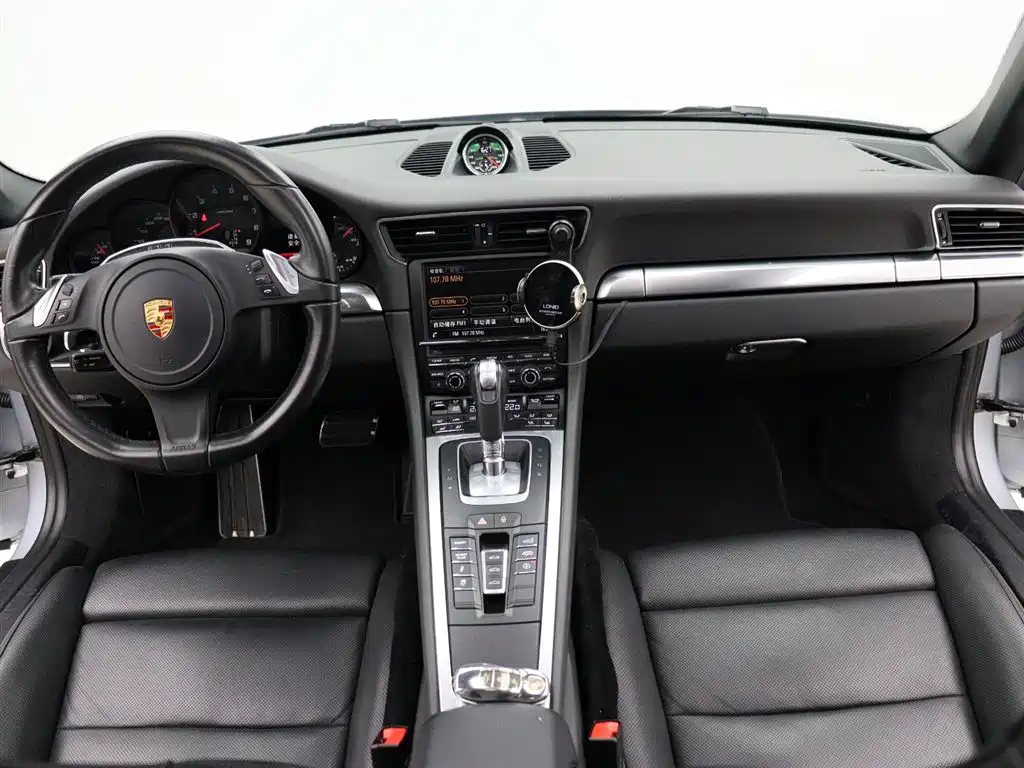Porsche 911 2015 — фото 14