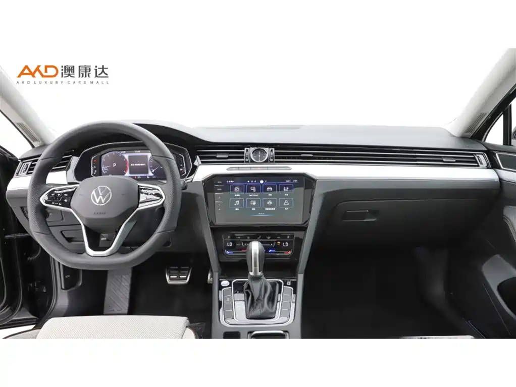 Volkswagen Magotan 2025