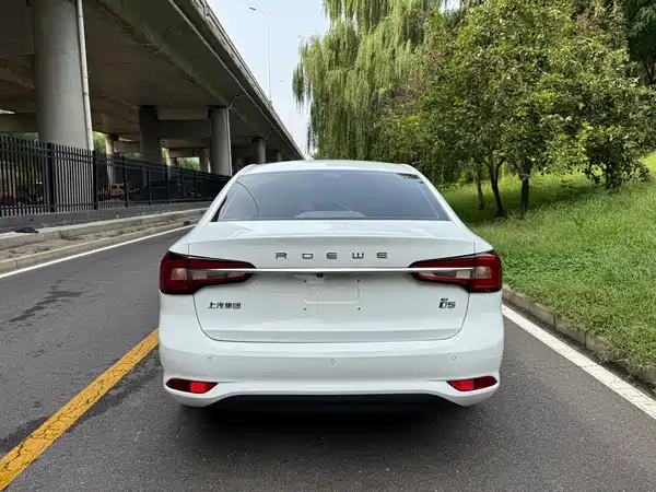 Roewe i5 2019