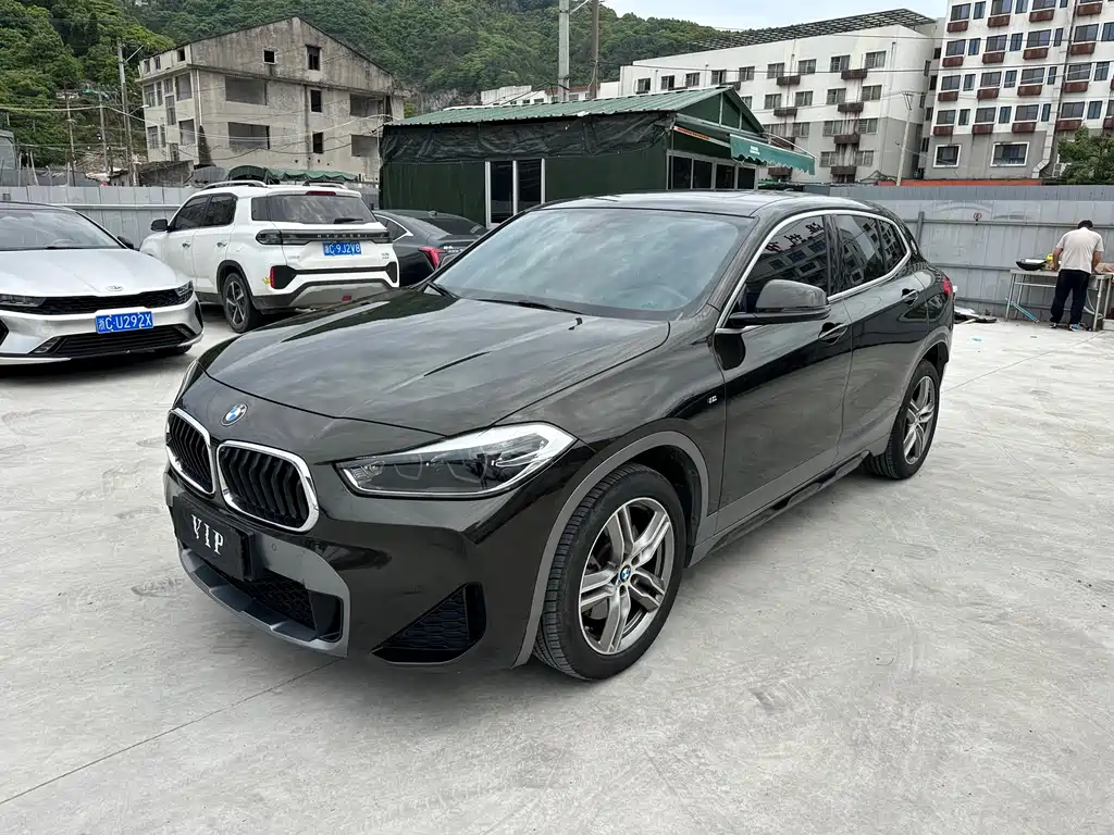 BMW X2 2020 — фото 1