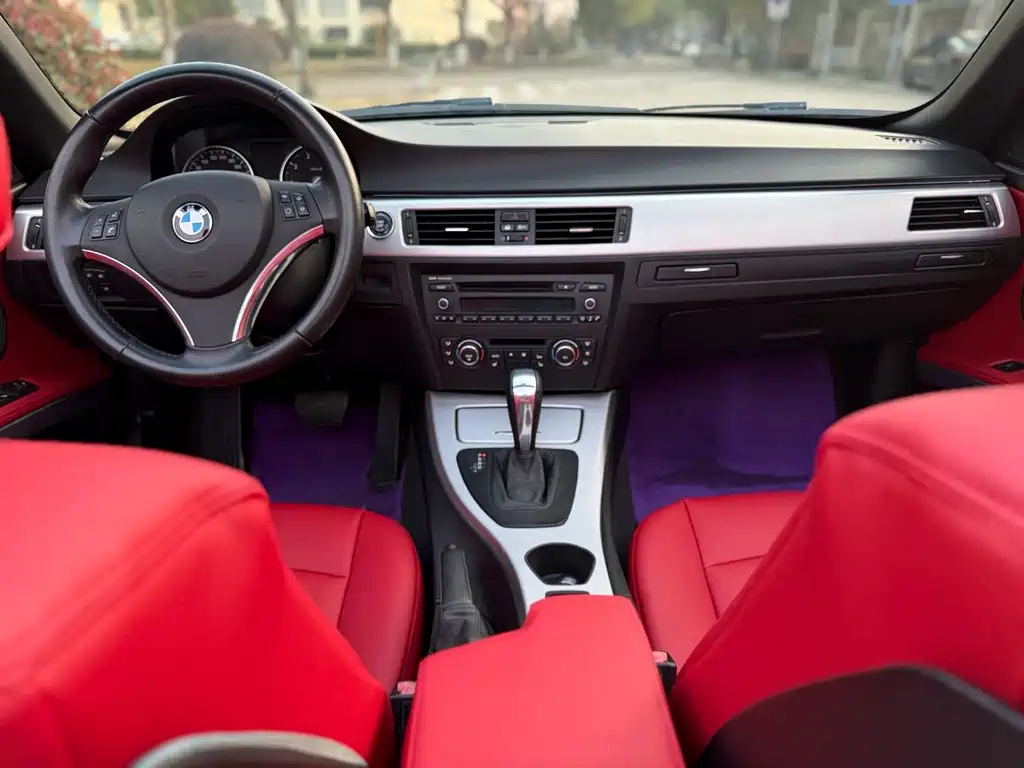 BMW 3 Series 2011 — фото 4