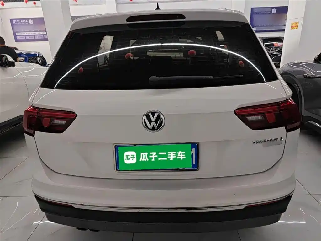 Volkswagen Tiguan L 2020 — фото 6