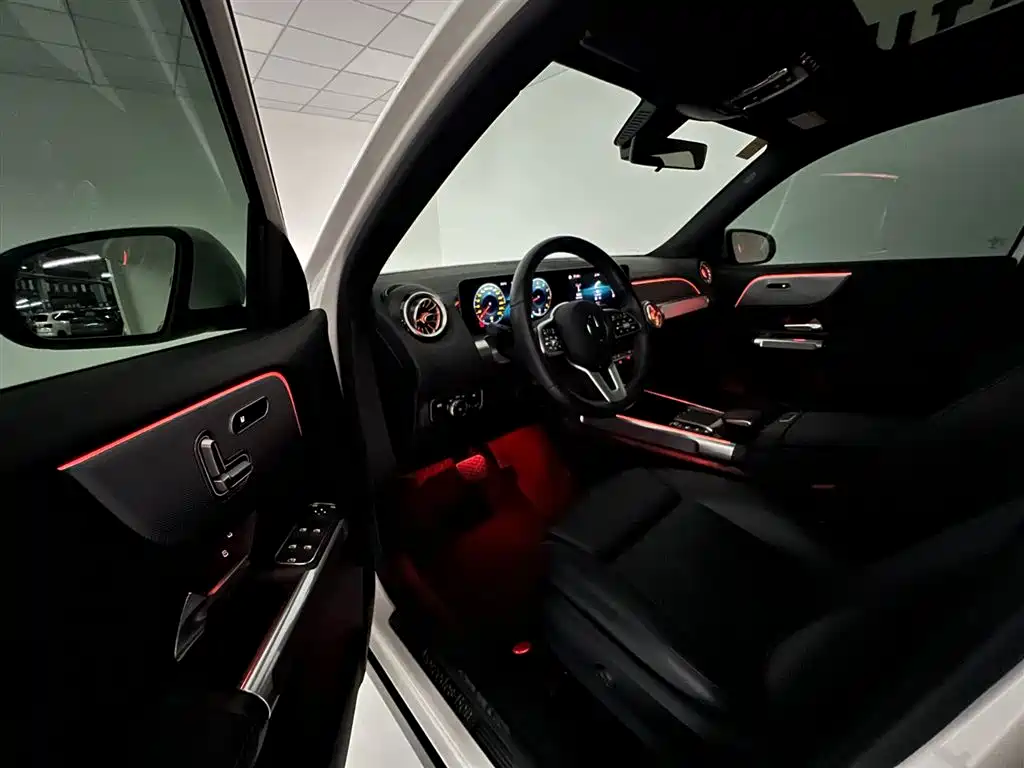 Mercedes-Benz GLB 2020 — фото 11