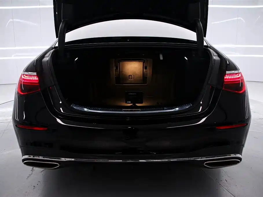 Mercedes-Benz S-Class 2024 — фото 16